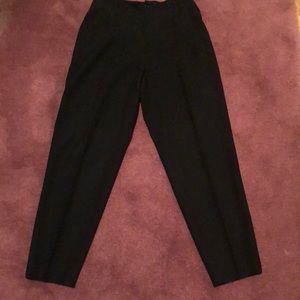 Como Sport women’s Size 6 Black Slacks.